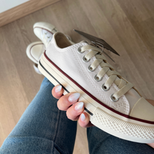 Carregar imagem no visualizador da galeria, TĂȘnis All Star Off White Vermelho Premium