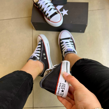 Carregar imagem no visualizador da galeria, Tênis All Star Preto e Vermelho Clássico