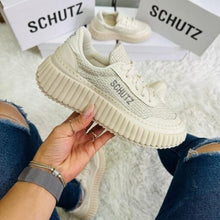 Carregar imagem no visualizador da galeria, Tênis Schutz Cinza Claro Premium
