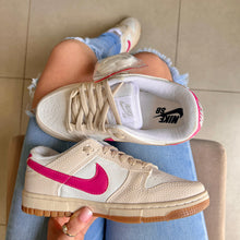 Carregar imagem no visualizador da galeria, TĂȘnis Nike Dunk Croco Pink Premium