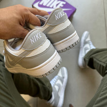 Carregar imagem no visualizador da galeria, Tênis Nike Dunk SB Cinza Masculino Premium