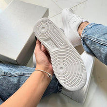 Carregar imagem no visualizador da galeria, Tênis Nike Air Force Branco 2.0 Premium