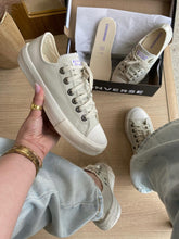 Carregar imagem no visualizador da galeria, Tênis All Star Cinza Lilas