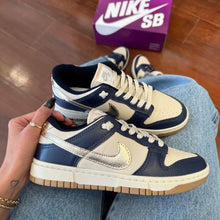 Carregar imagem no visualizador da galeria, Tênis Nike Dunk SB Azul Dourado Premium