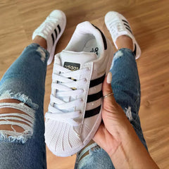 Tênis Adidas Super Star Branco e Preto Premium